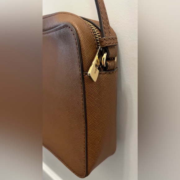 MICHAEL KORS SANDRINE STUDDED BROWN CROSSBODY WOMENS HANDBAG - Picture 4 of 8